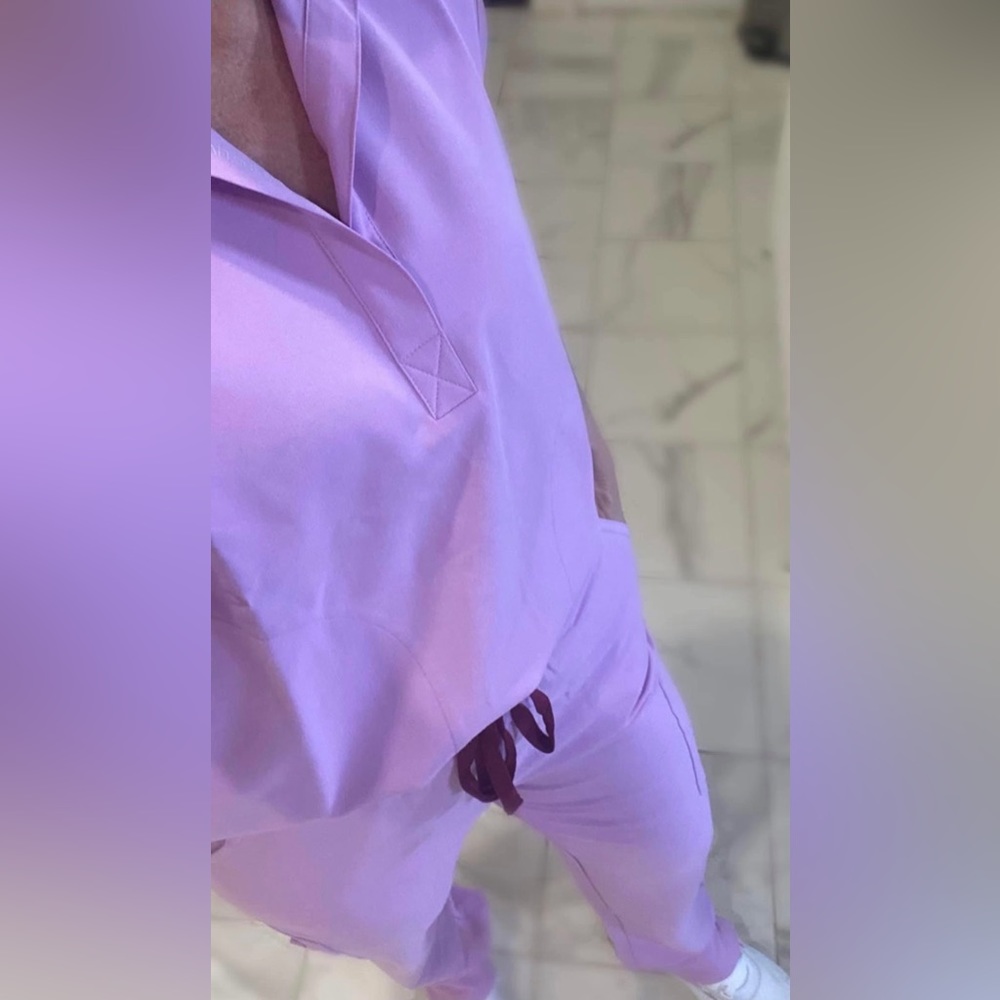 Figs 🌸 DUSK 🌸 scrubs set (sm petite)
